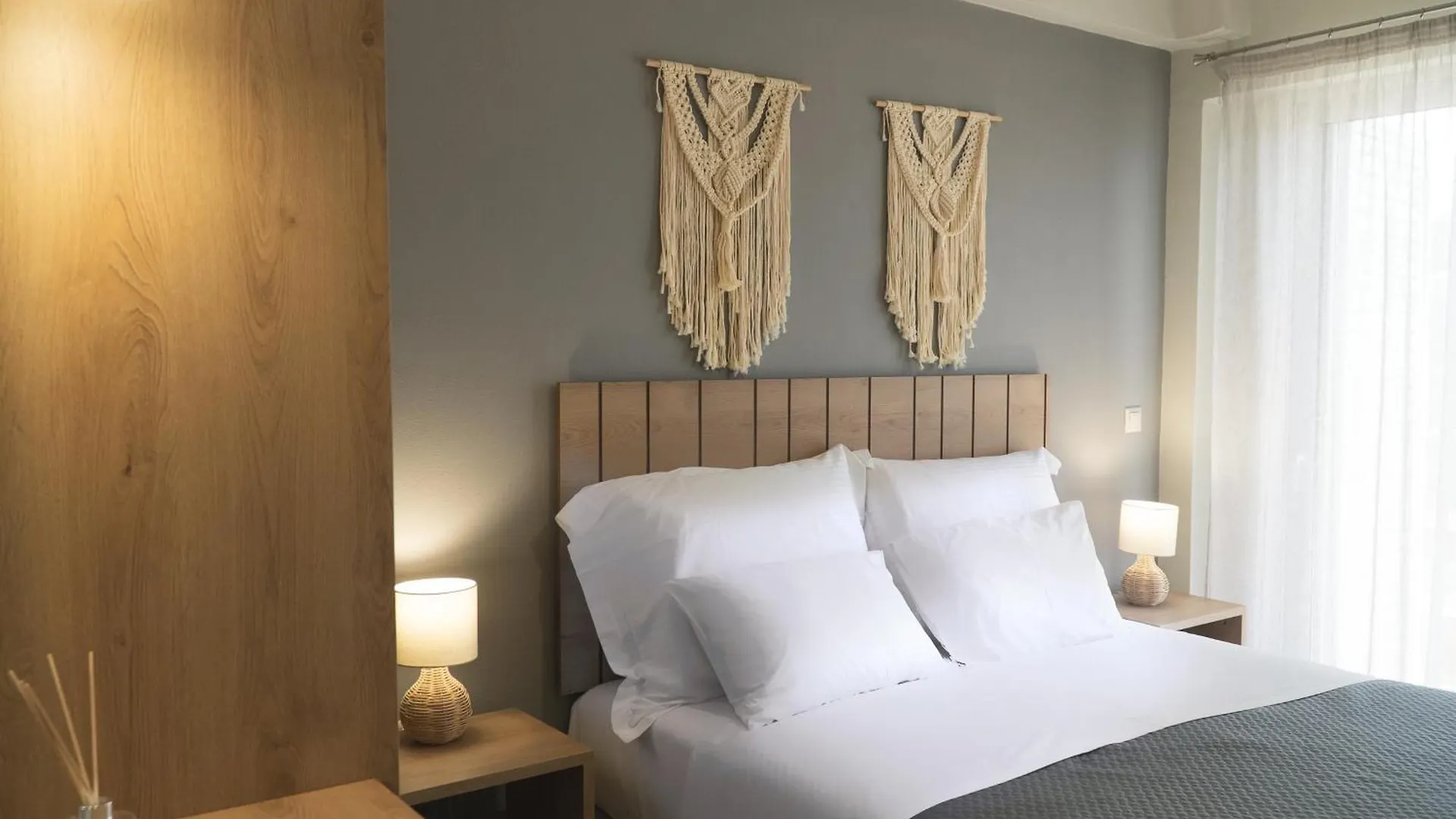 Rondo'S Hotel Himare