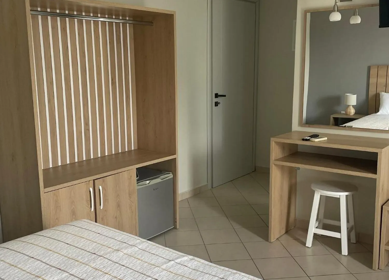 ***  Rondo'S Hotel Himare Albania