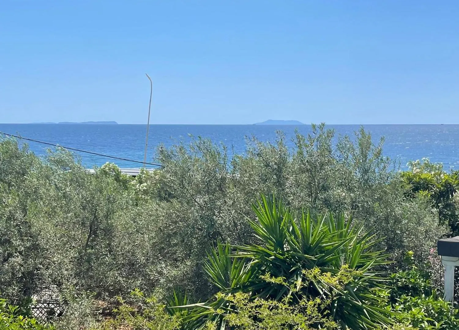 Rondo'S Hotel Himare