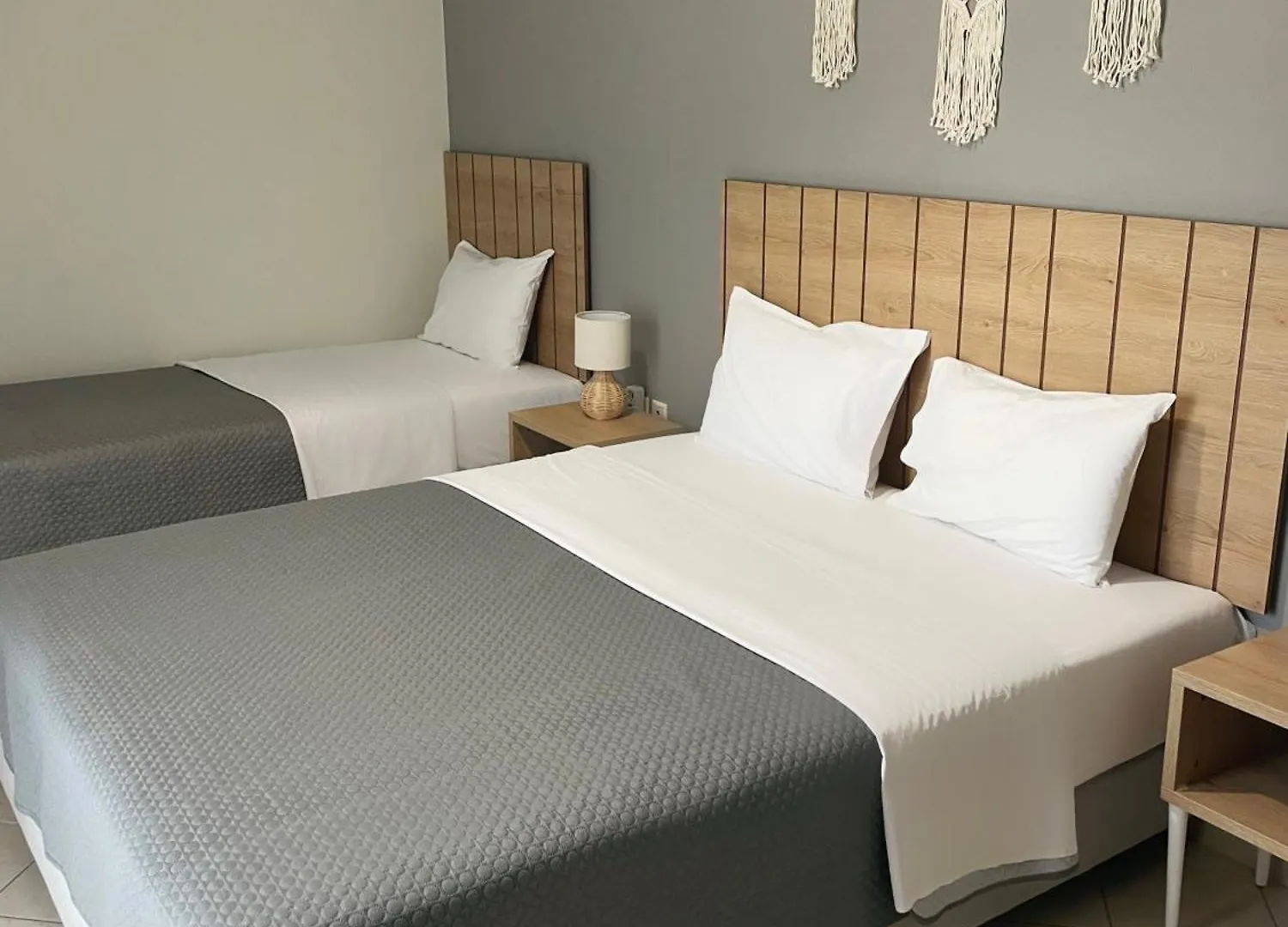 Rondo'S Hotel Himare