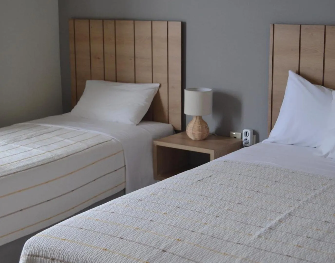 Rondo'S Hotel Himare 3*,